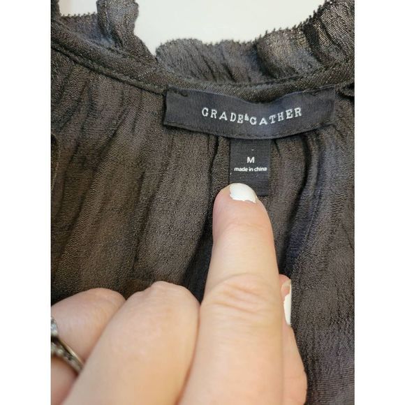 Grade & Gather Size M Flutter Sleeve Blouse Coal - Picture 4 of 5